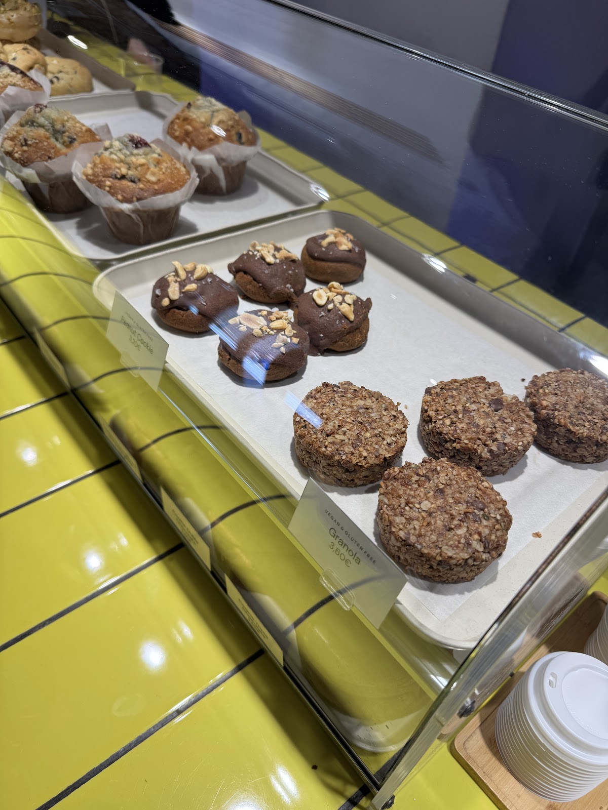 Syra Coffee - Born - Foto 2