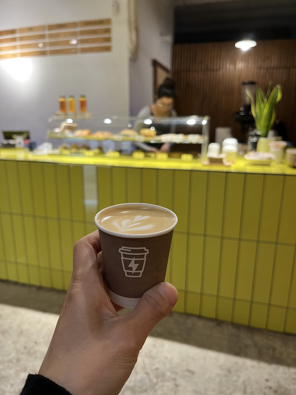 Syra Coffee - Born - Foto 5