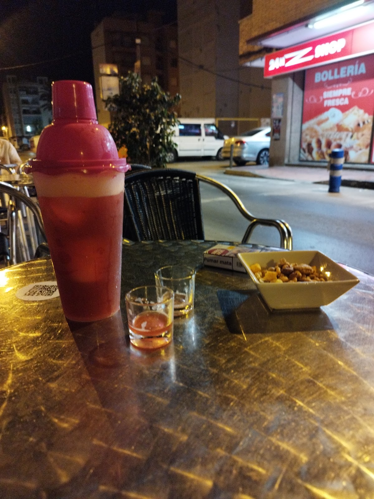 Cinco Lobitos Pub - Foto 3