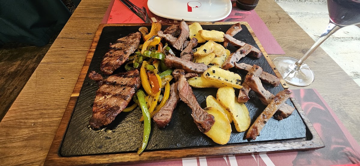 La Jefa Granada - Foto 5