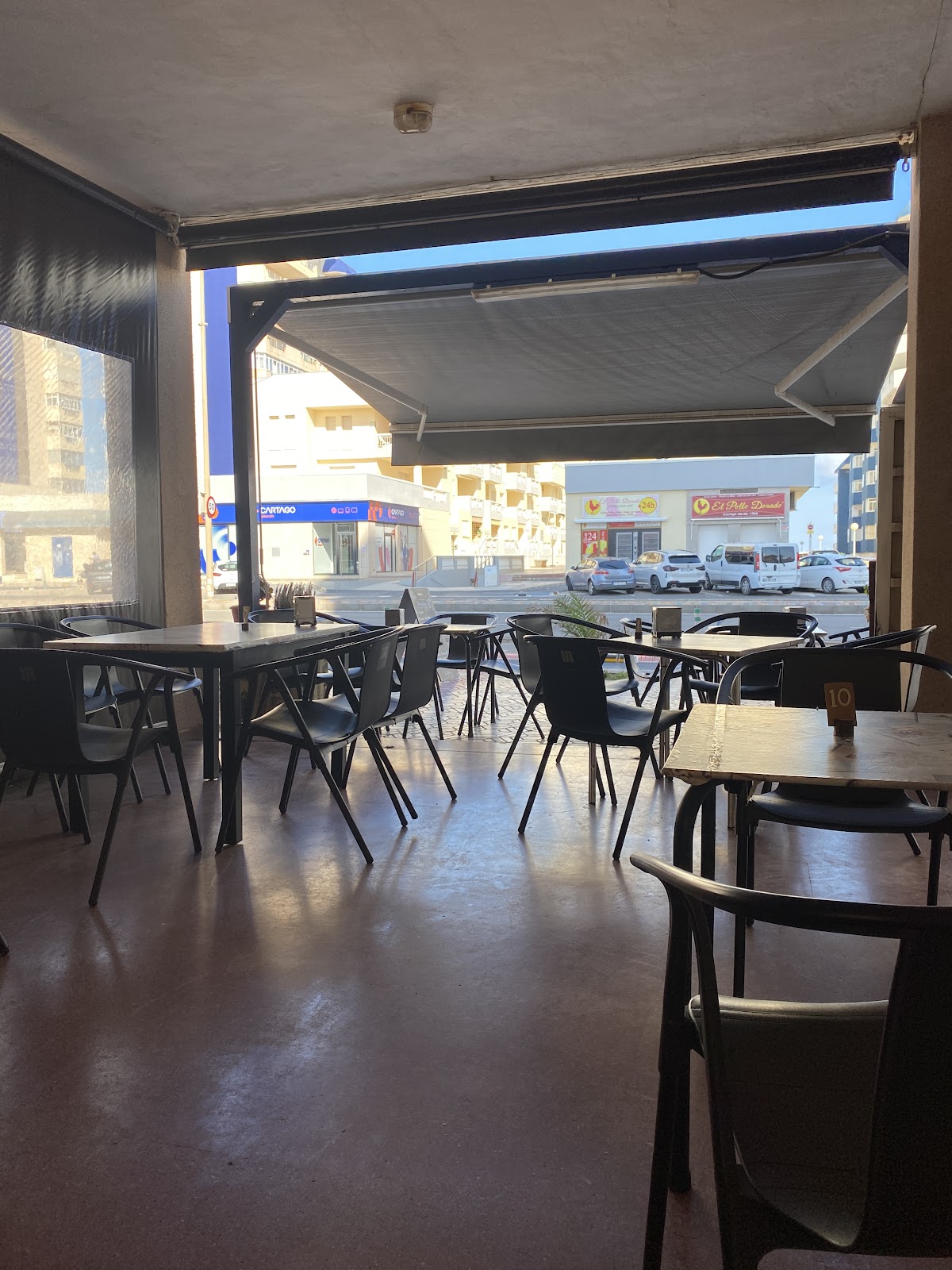 Restaurante Diferente - Foto 2