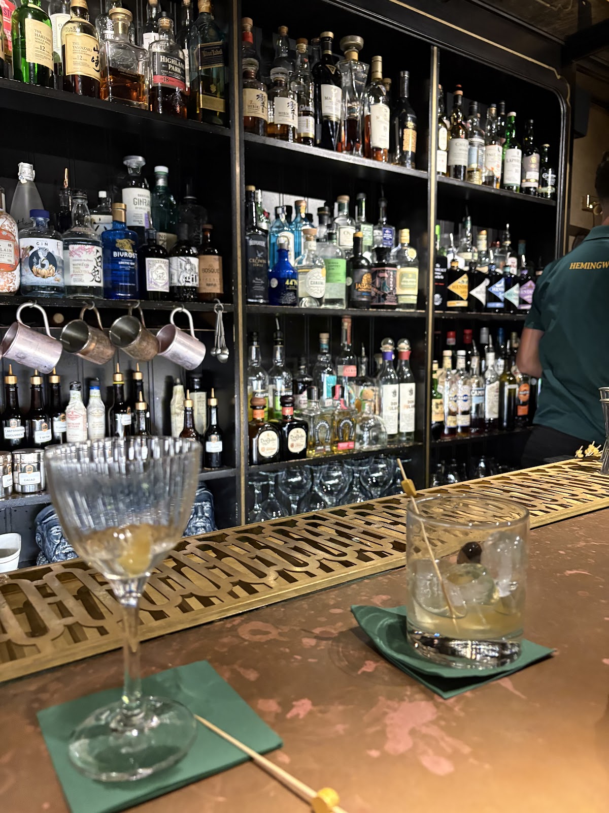 Hemingway Gin & Cocktail Bar - Foto 5