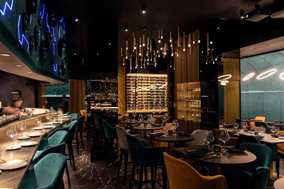 Oculto l Restaurante Nerja - Foto 1