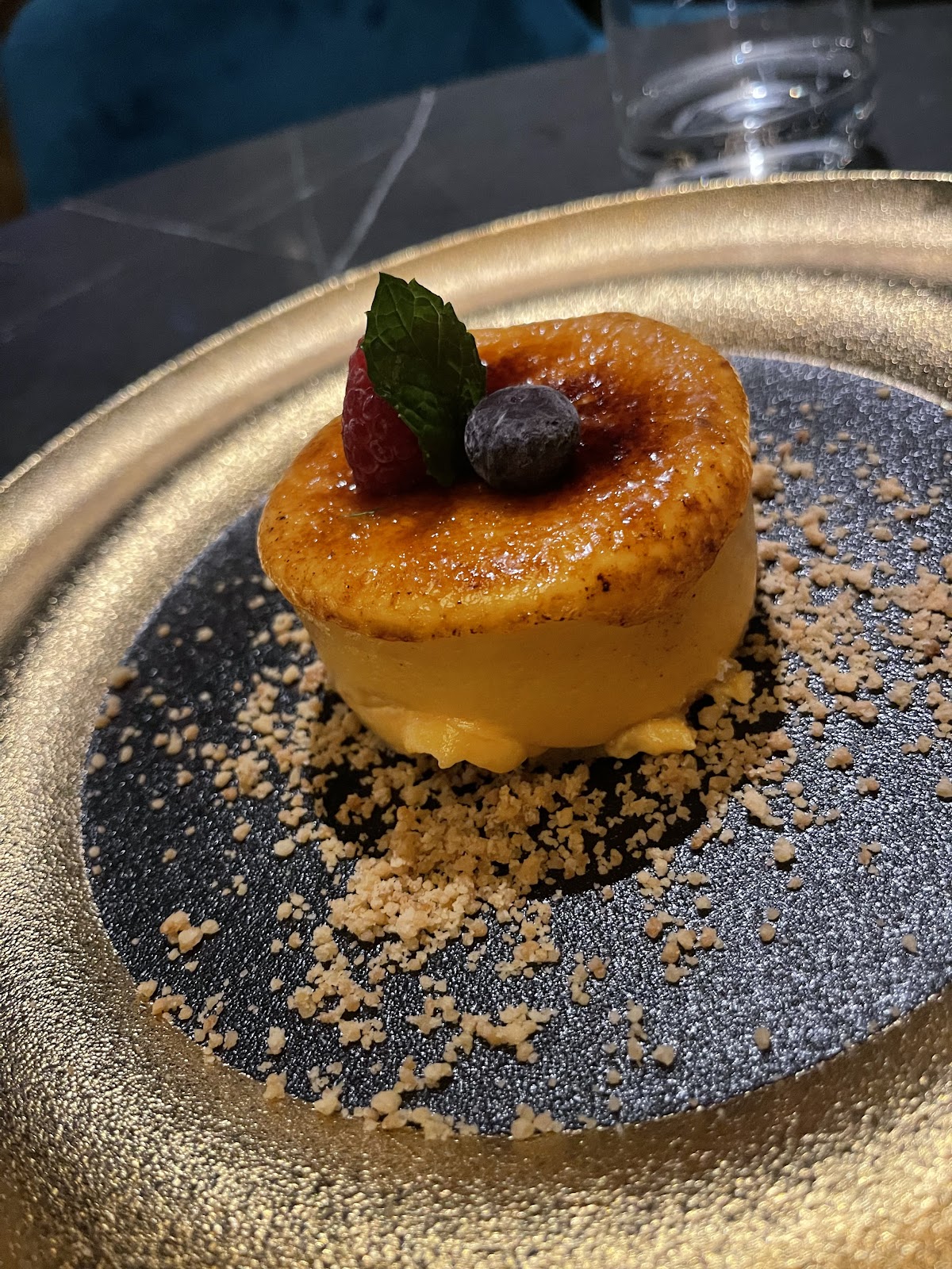 Oculto l Restaurante Nerja - Foto 3