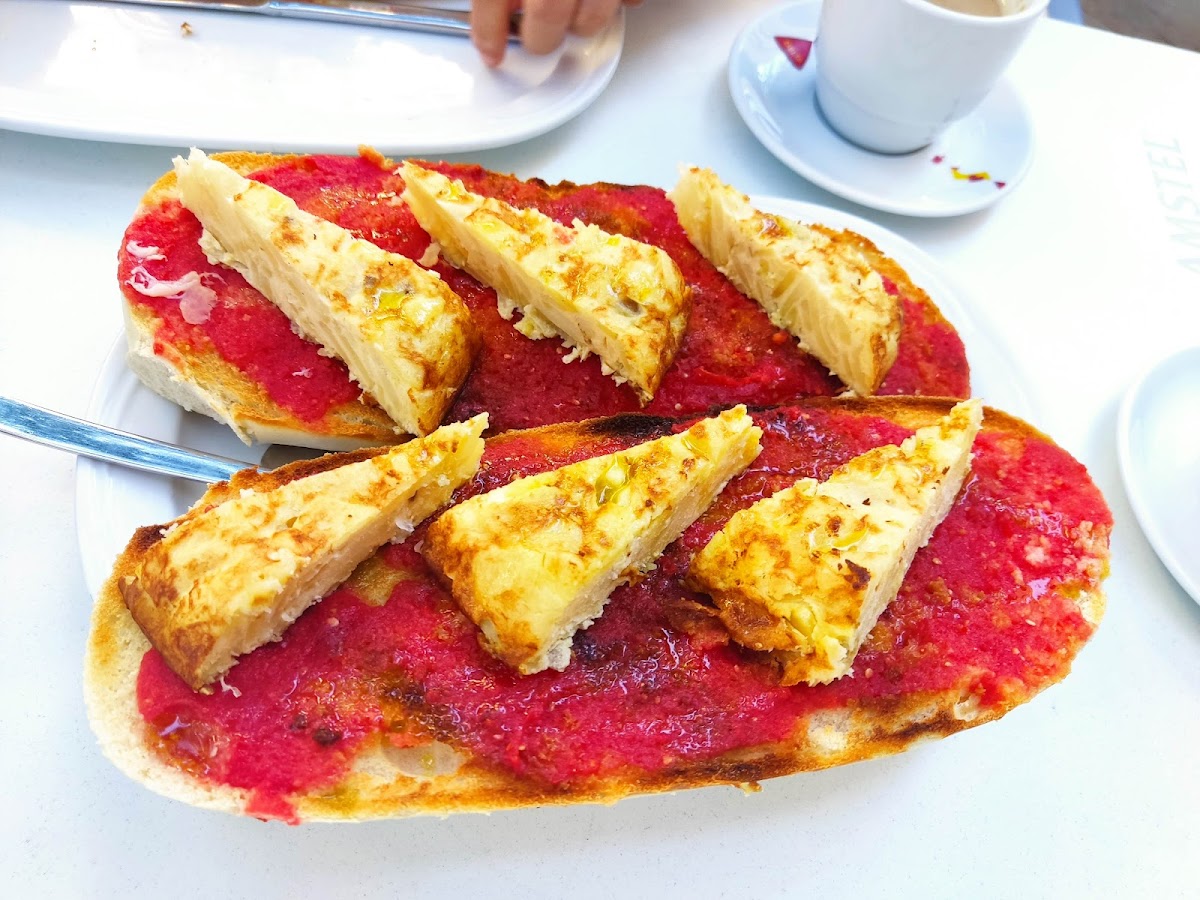 Café Bar Lys - Foto 2