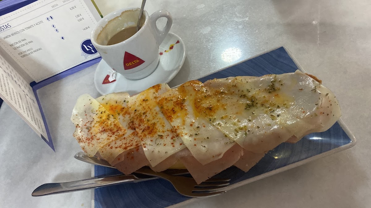 Café Bar Lys - Foto 3