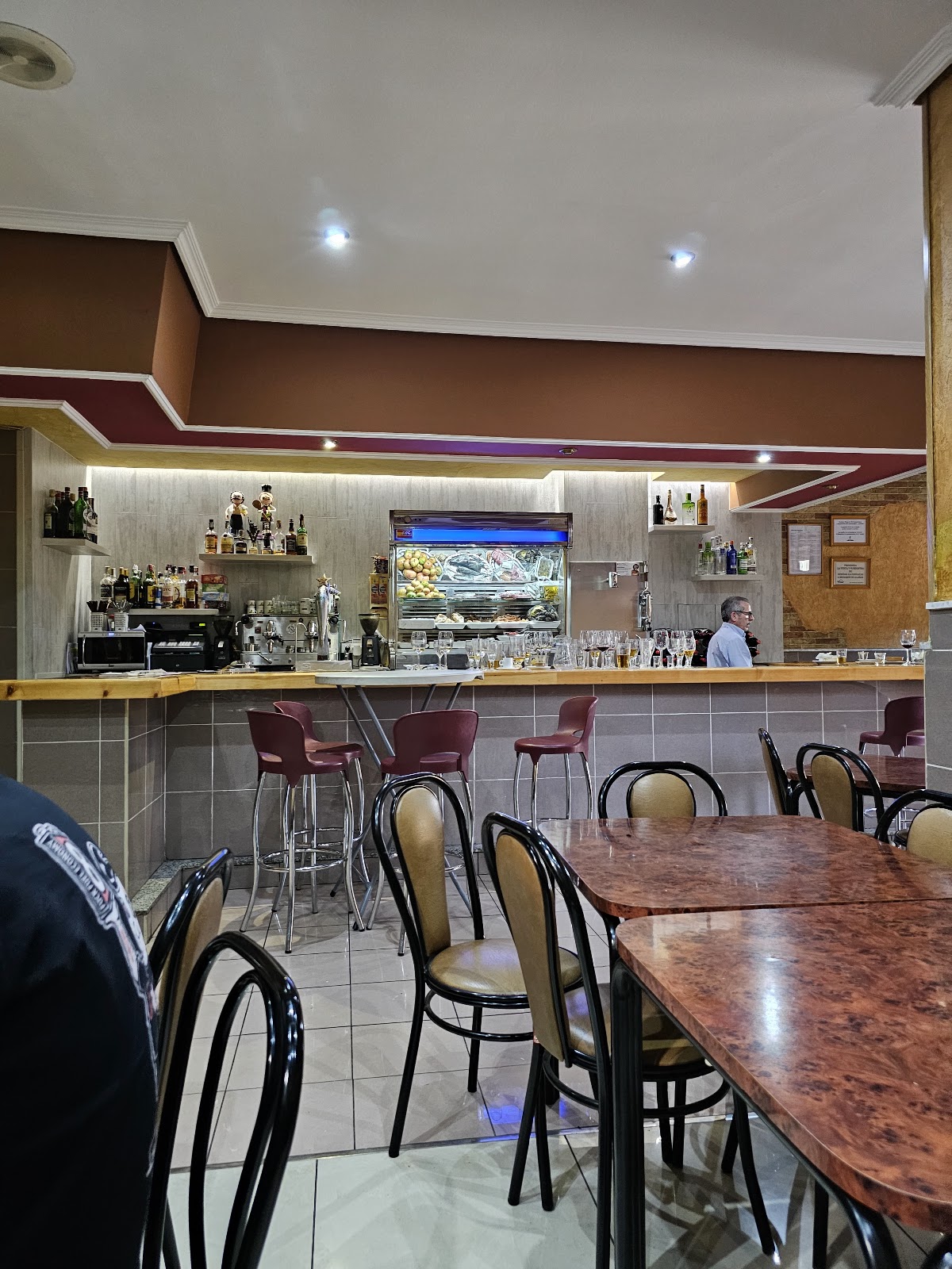 BAR MARISQUERÍA DOMINGO - Foto 1