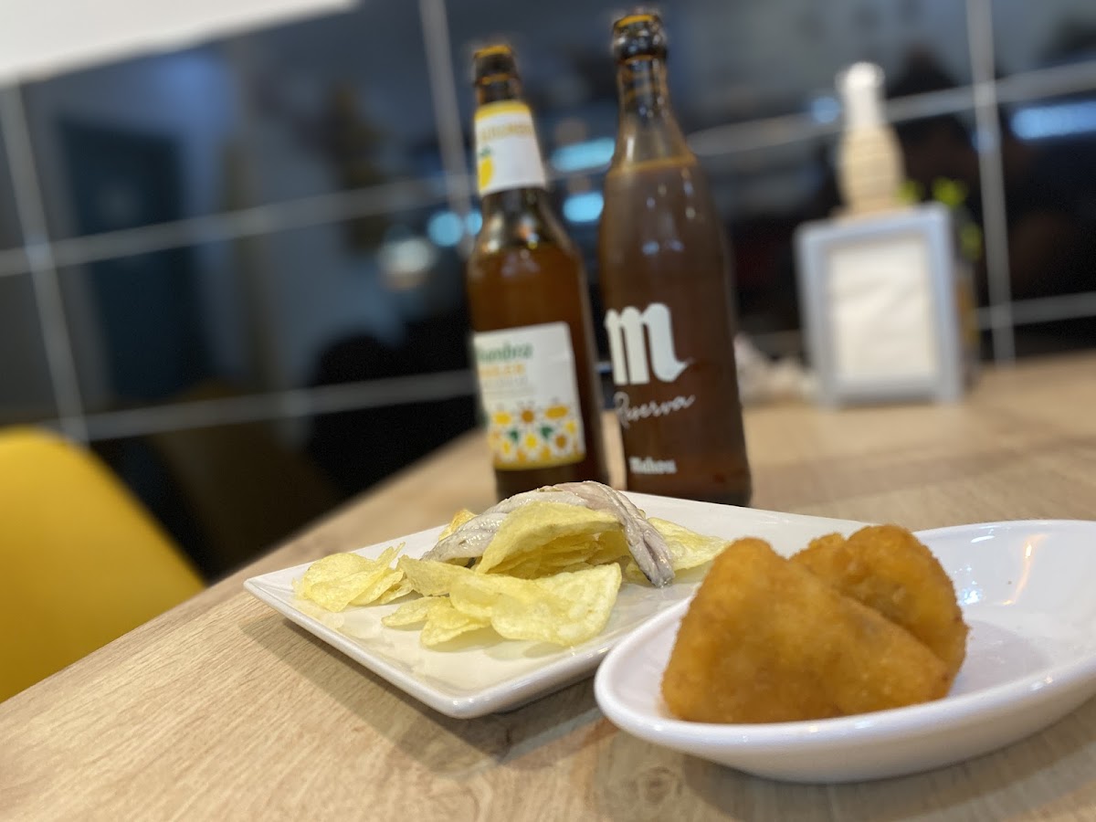 Cafetería-Bar El Descanso - Foto 2