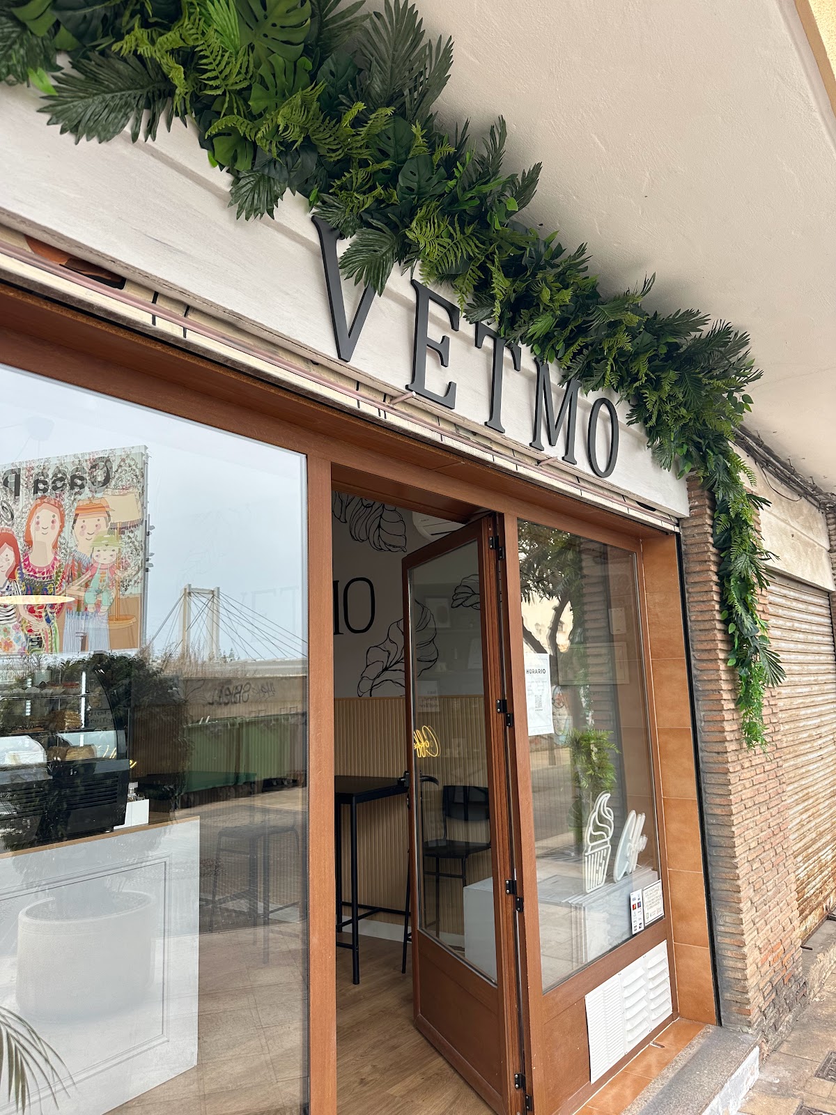 VETMO Coffee Bar