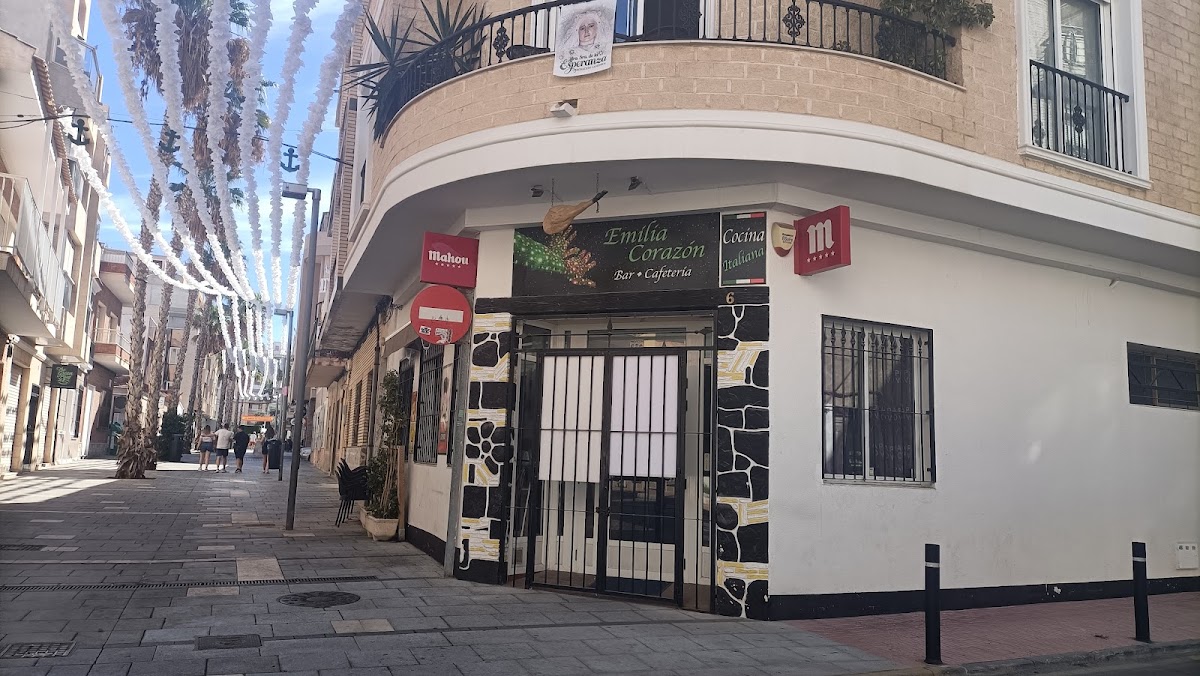 Emilia Corazon - Foto 5