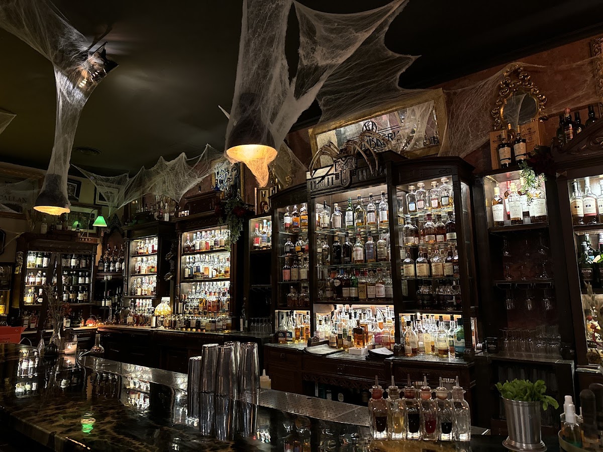 La Whiskeria - Whisky & Cocktail Bar - Foto 3