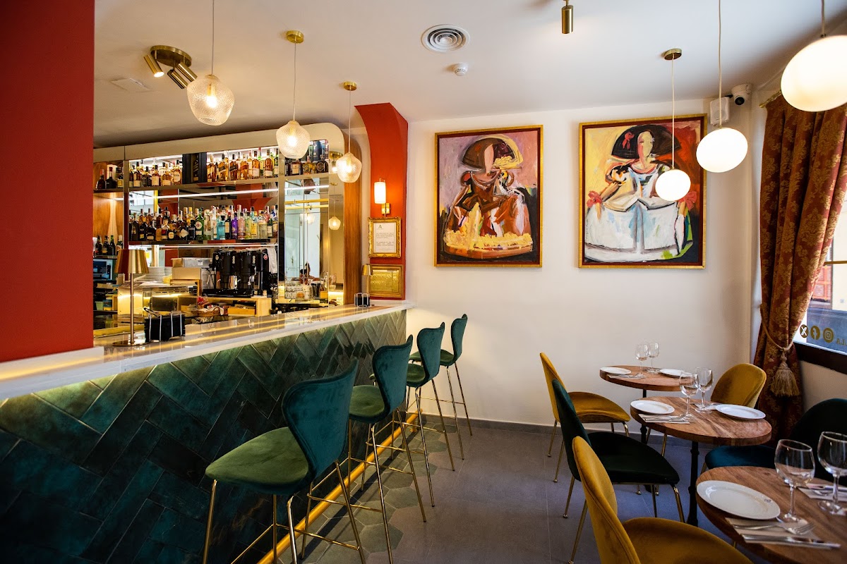 La Embajada de Sevilla