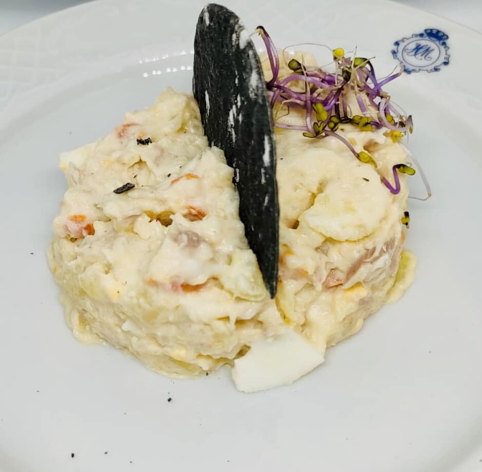 La Embajada de Sevilla - Foto 2