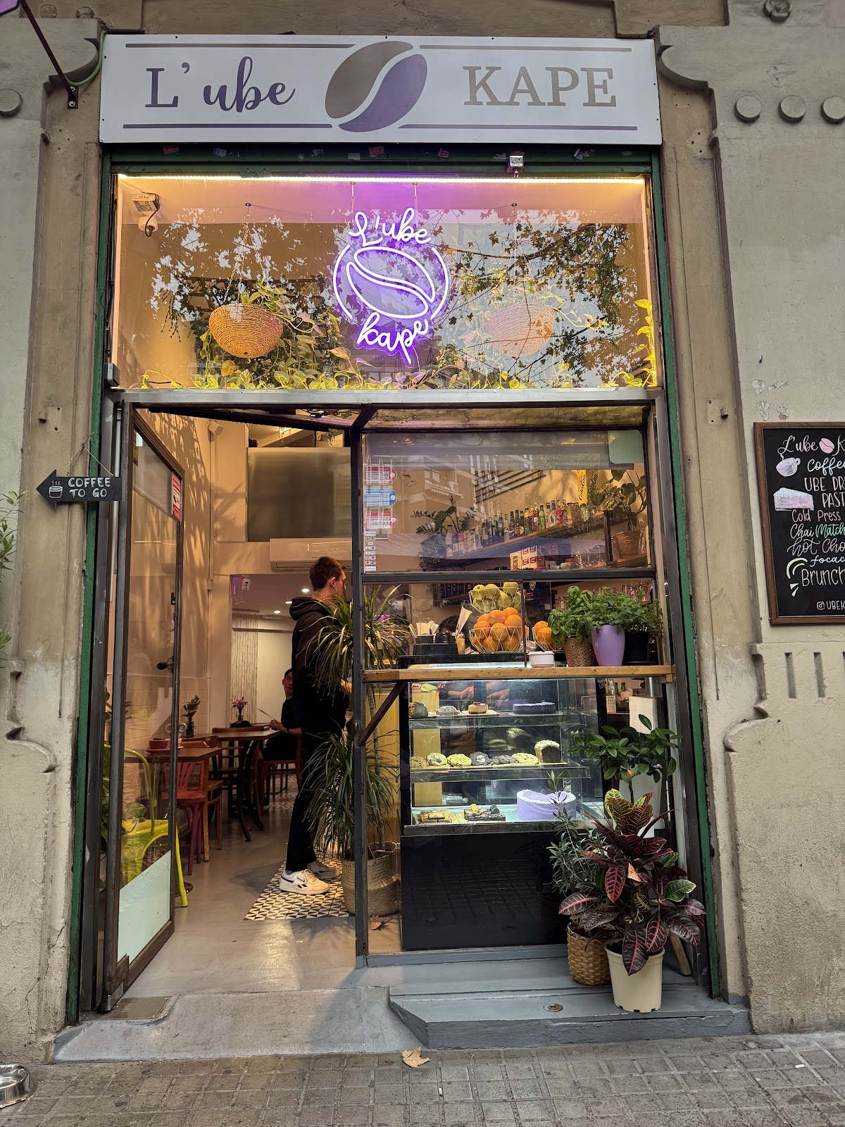 L' Ube Kape - Foto 1