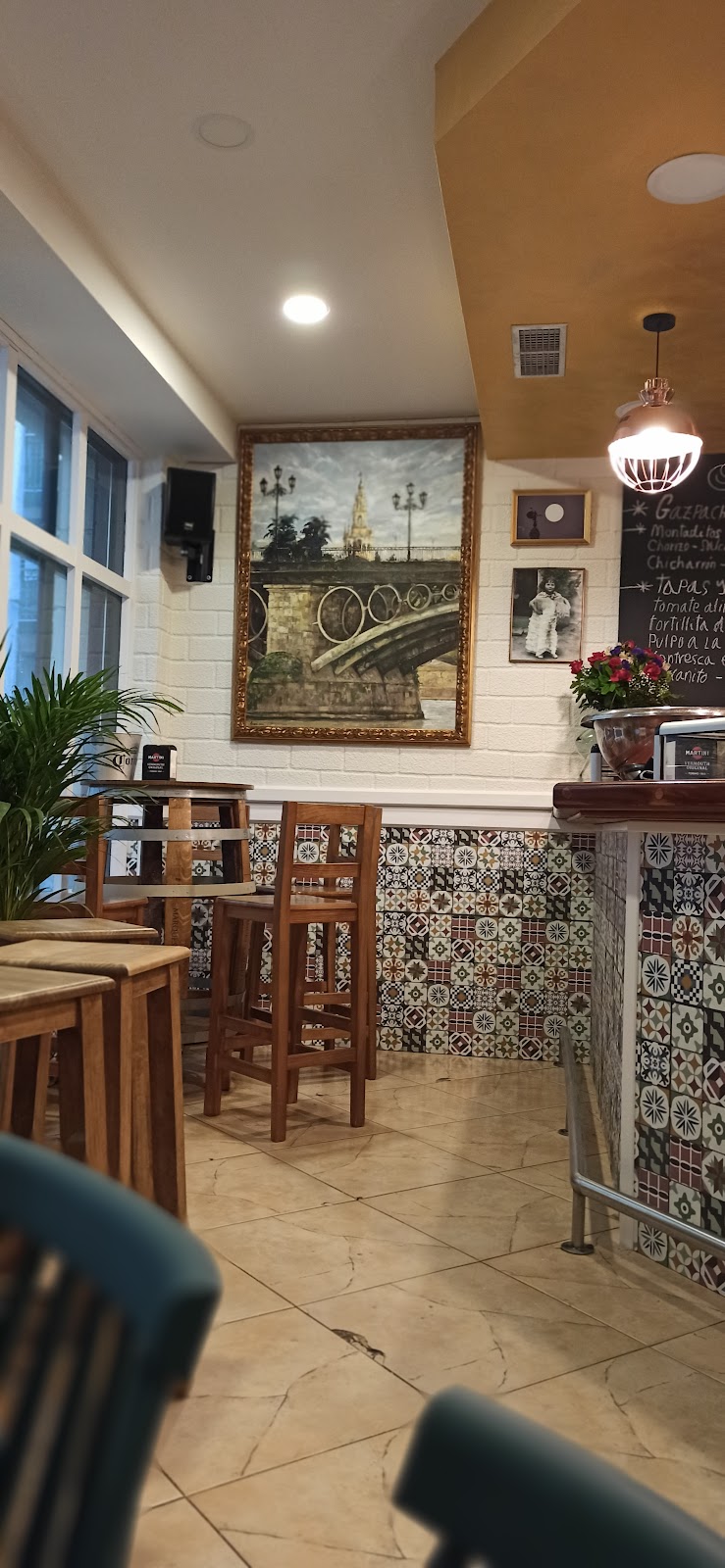 Café Bar Triana - Foto 4