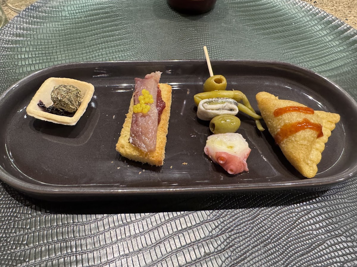 Entre Dos Fuegos Restaurante - Foto 4