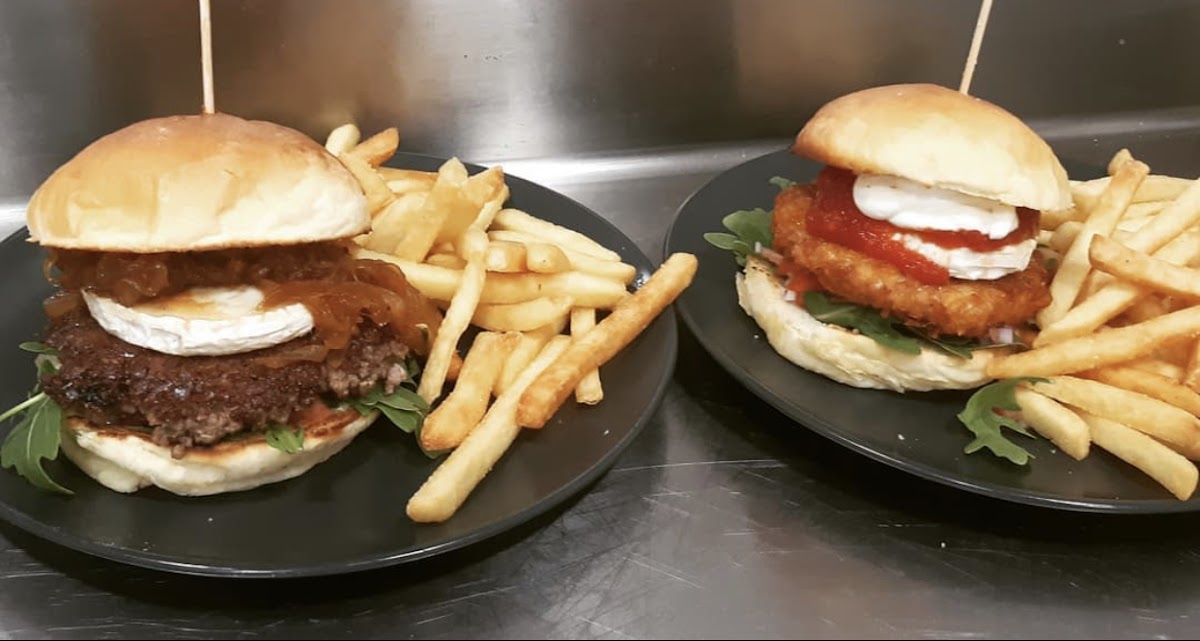 Pizza y Burger 2020 - Foto 1