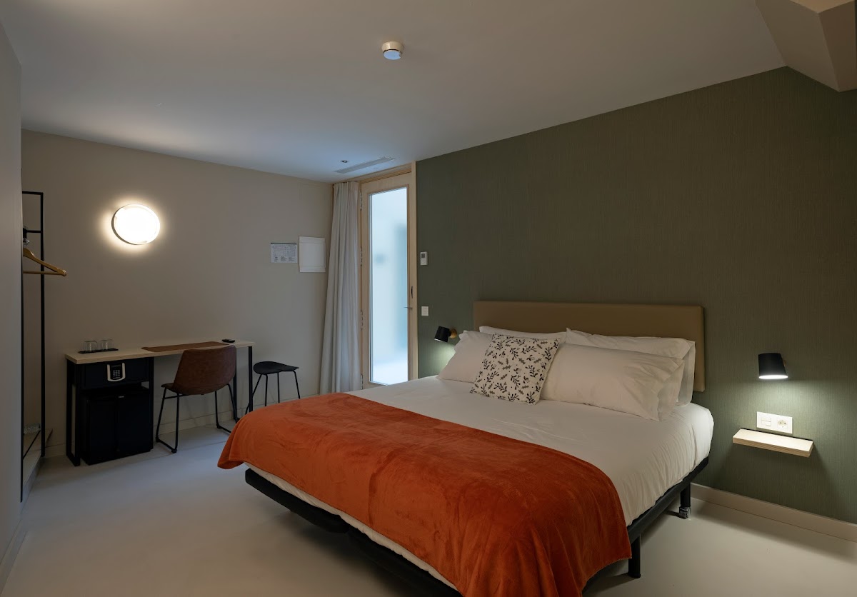 Mythic Valencia - Foto 3