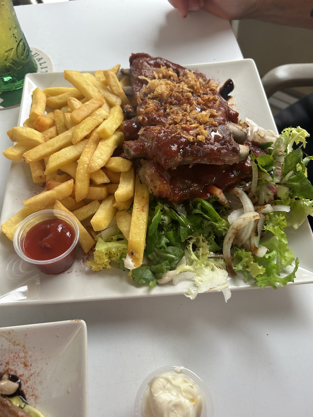 Cafe-Bar Phoenix - Foto 1