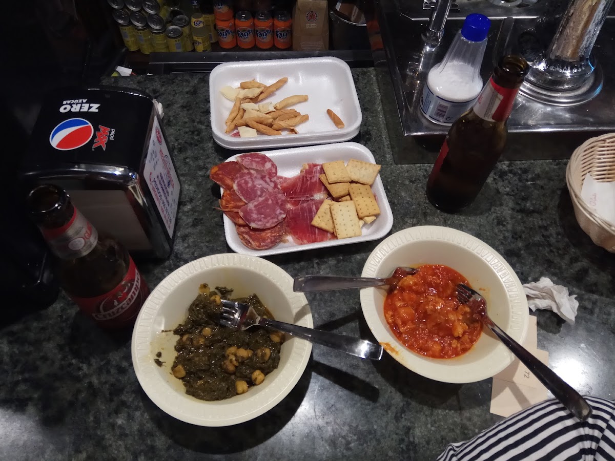 Juri’s Bar Alfalfa - Foto 1