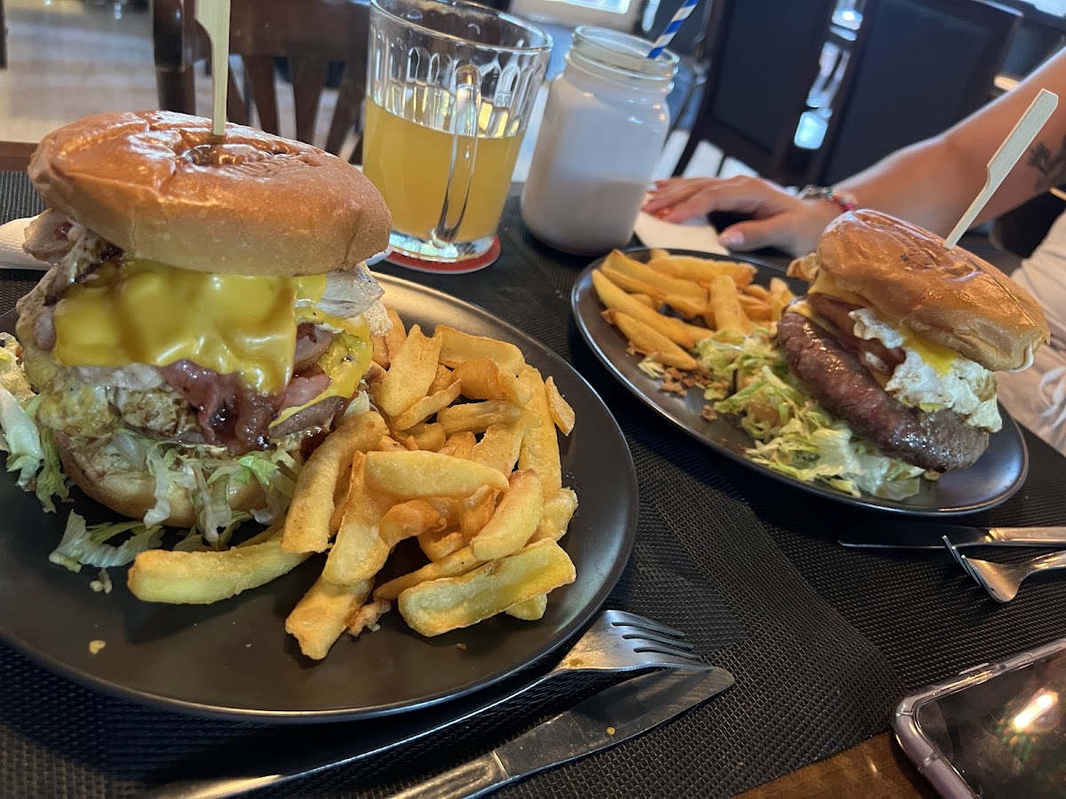 Alusse's Restaurante -Comida Venezolana y fusion Internacional - Foto 3