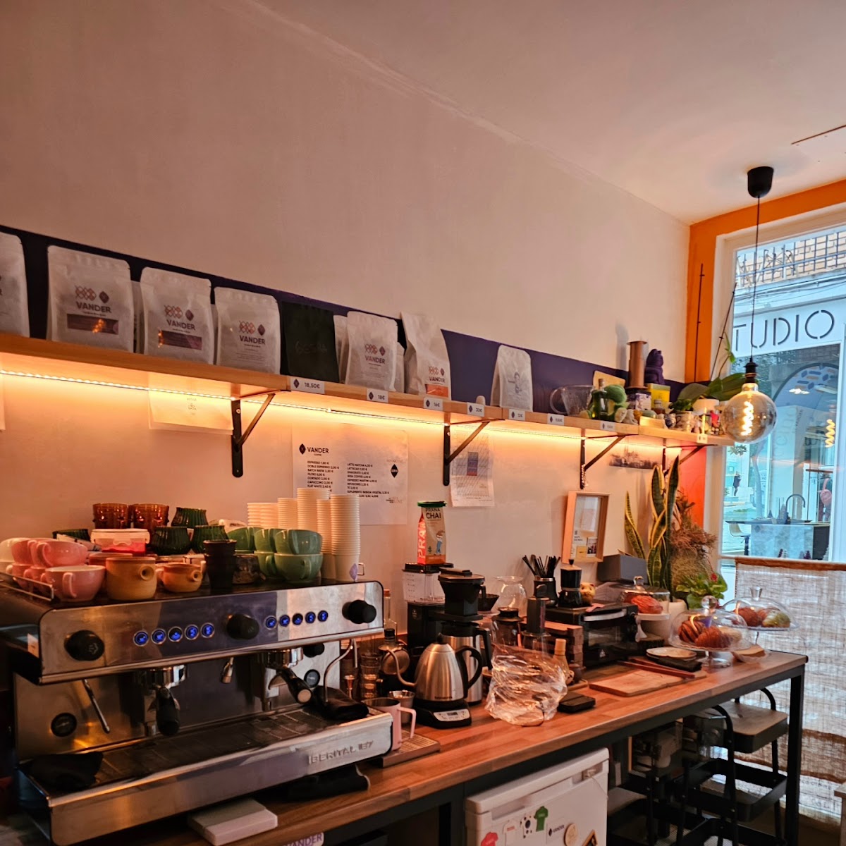 Vander Coffee - Foto 1