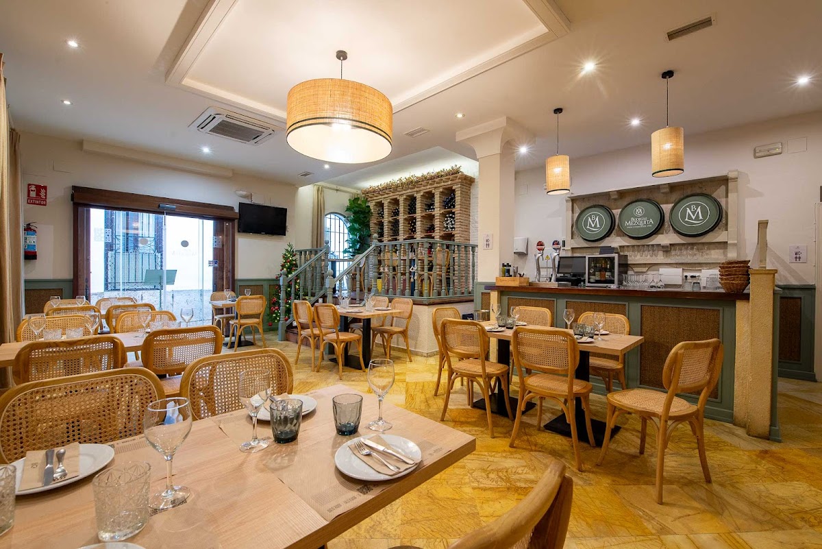 Bodegas Mezquita Céspedes - Foto 1