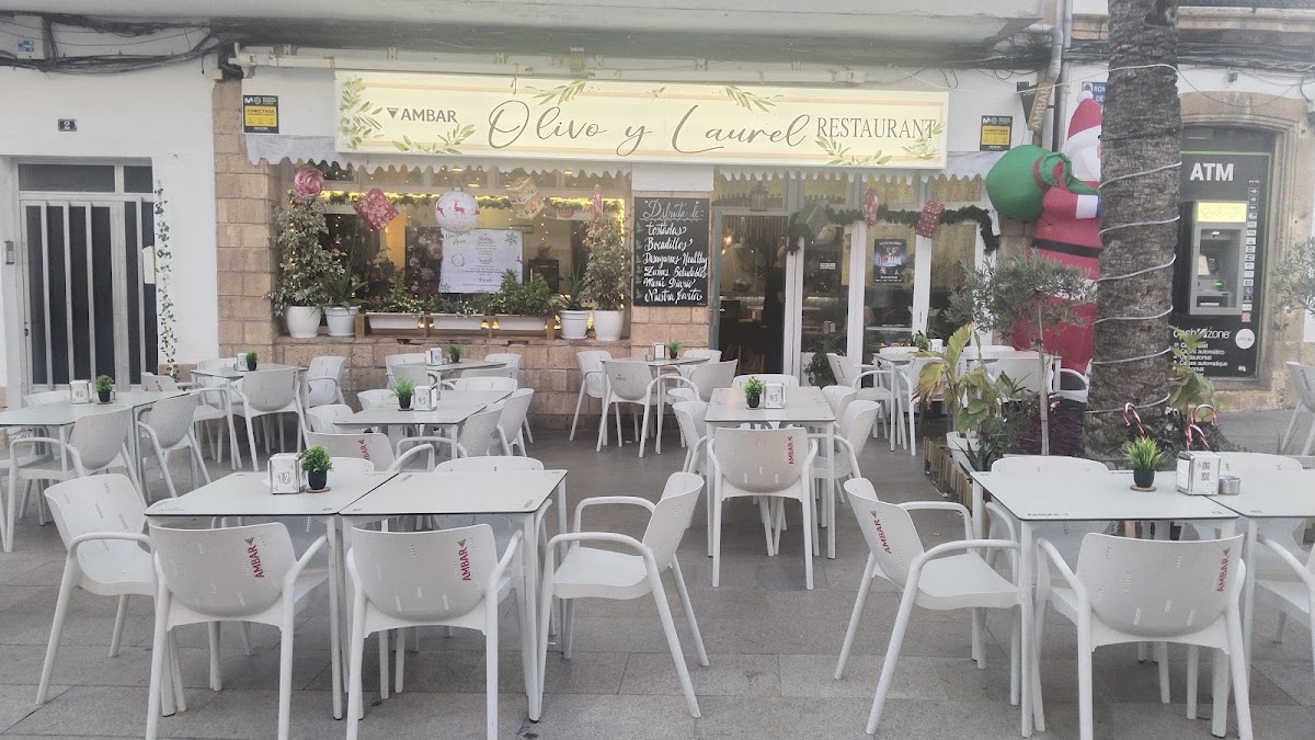 Olivo y Laurel Restaurant - Foto 1
