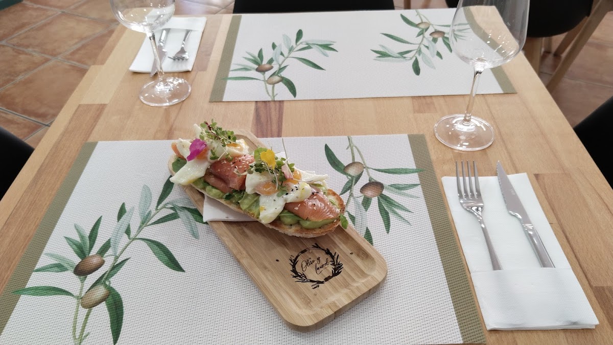 Olivo y Laurel Restaurant - Foto 2