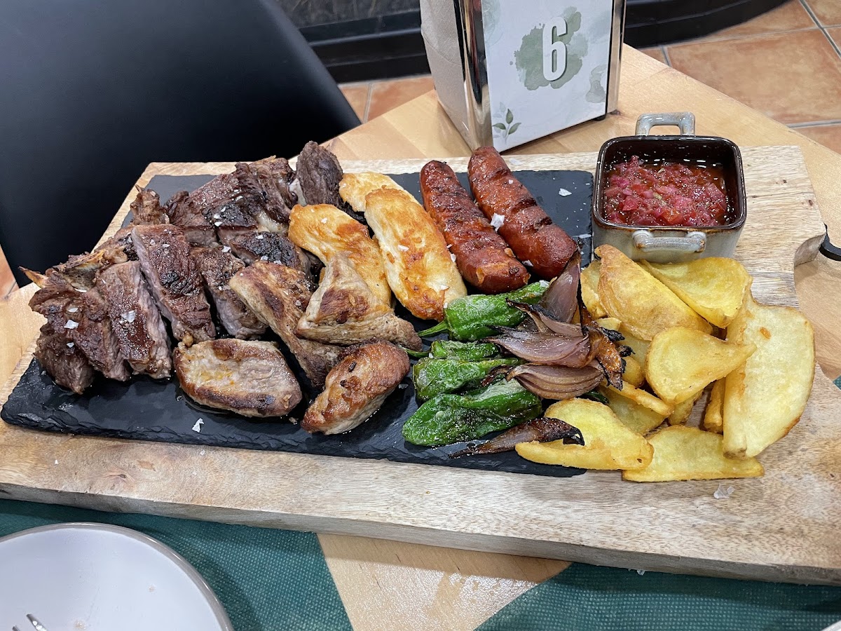 Olivo y Laurel Restaurant - Foto 5