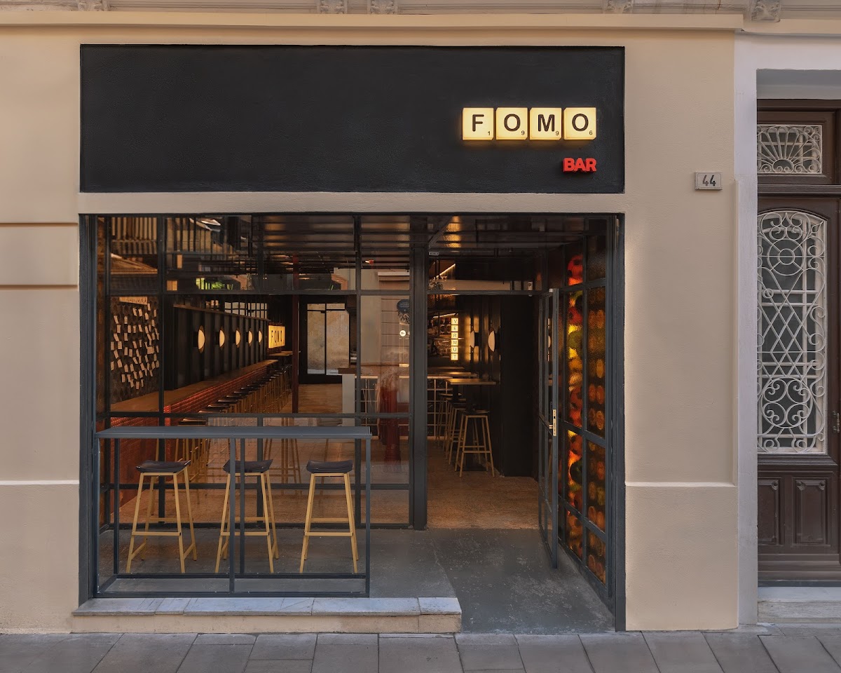 FOMO Bar - Foto 1