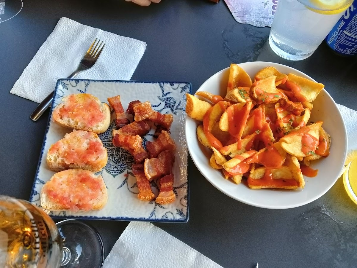 Bar cafetería la plaza - Foto 3