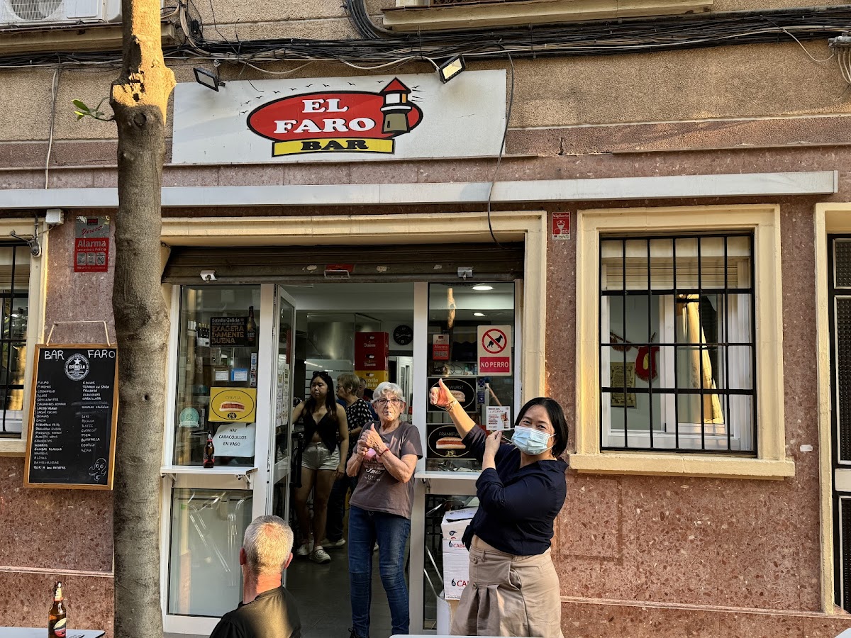 El Faro Bar