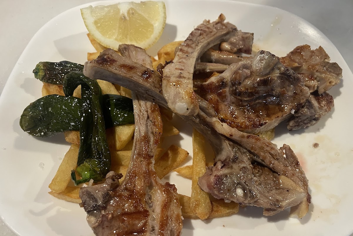 Bar restaurante CASA DOSTORRES - Foto 2