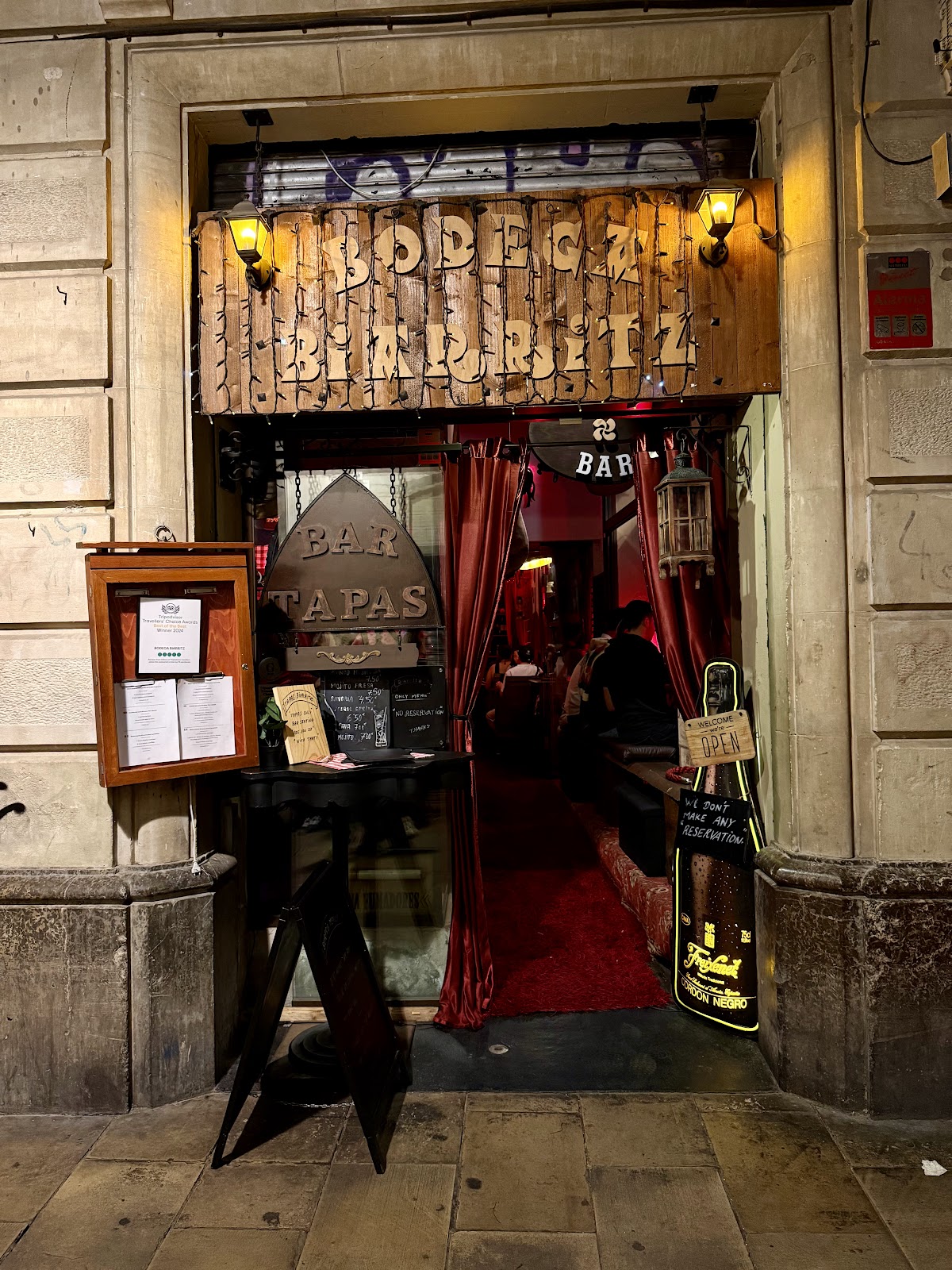 BODEGA Biarritz 1881 Tapas bar - Foto 5