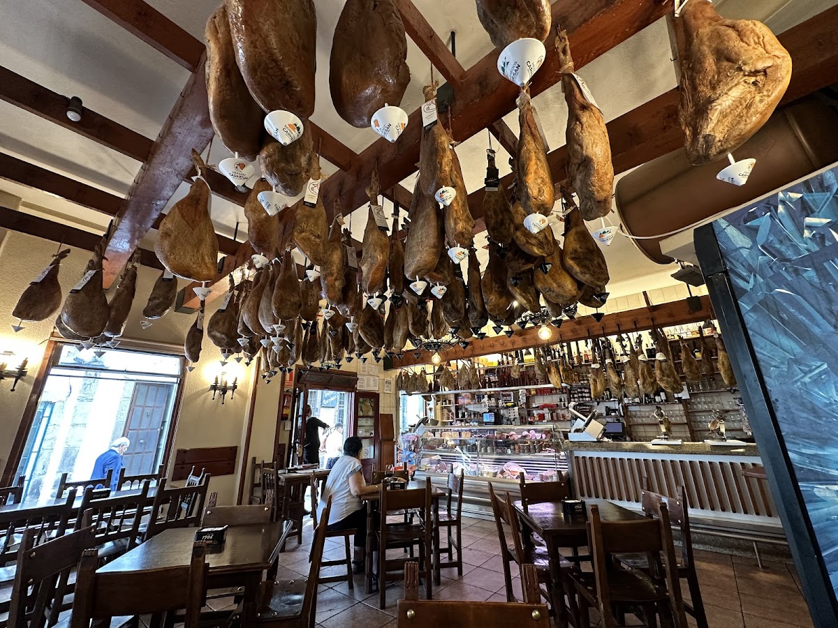 Jamonería La Leonesa - Foto 4