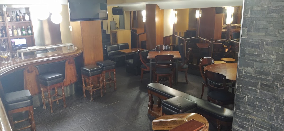 Bar New Lord