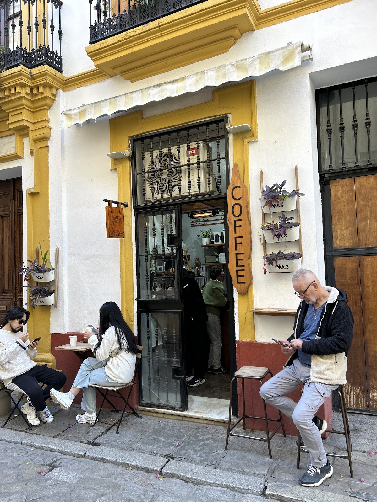 Delatribu Specialty Coffee - Foto 4