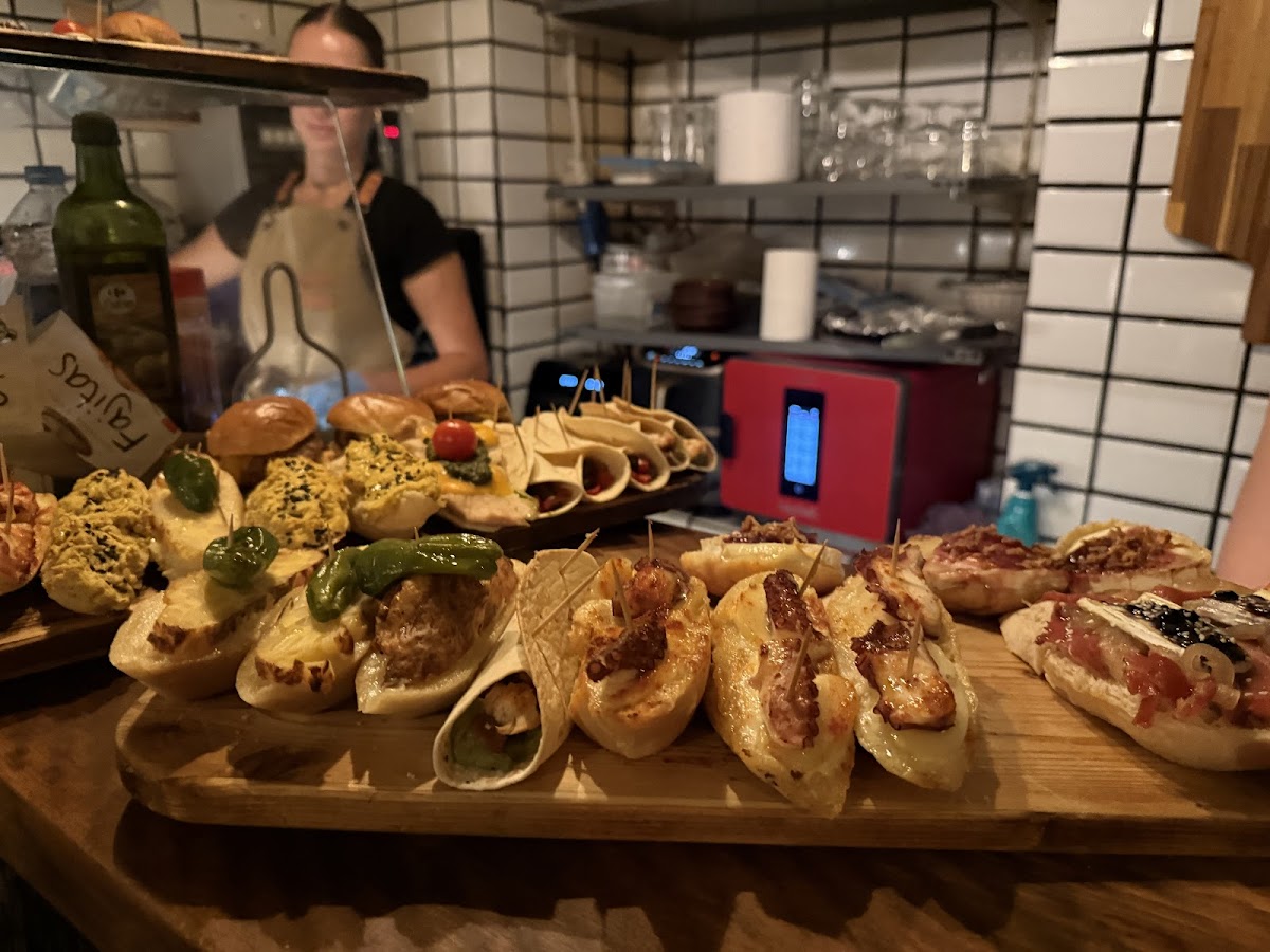 Bar Los Picapiedra - Foto 2