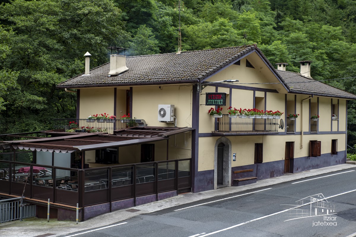 Itziar Jatetxea - Foto 3