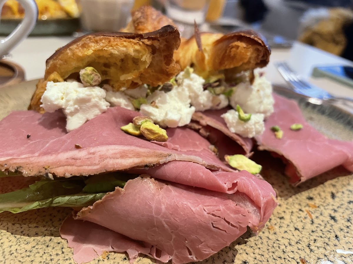 Gusa - Coffee & Brunch - Foto 3