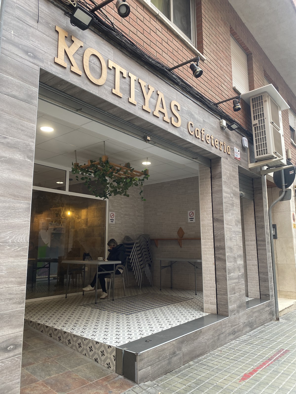 Cafetería KOTIYAS