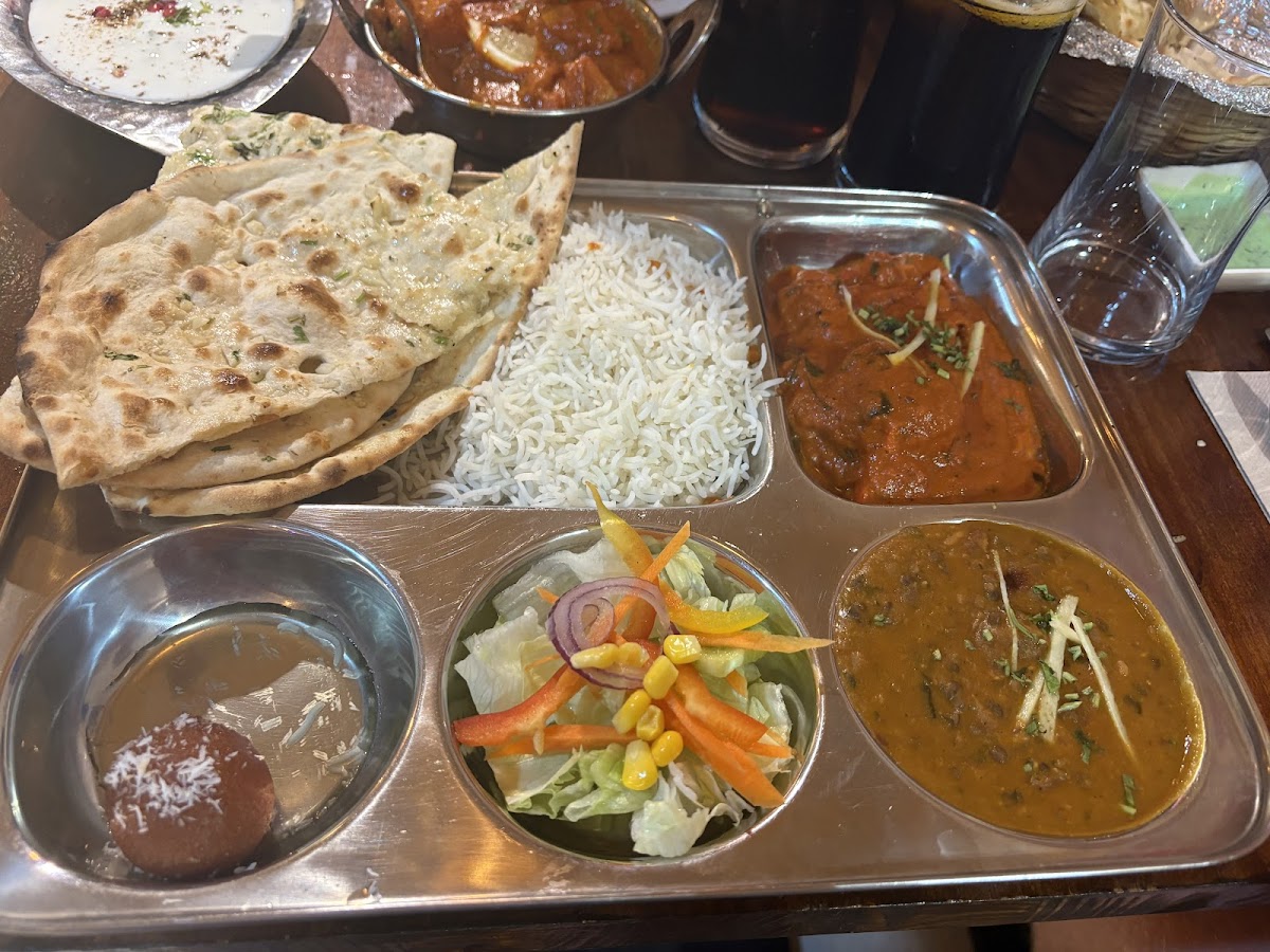 Dessi Tadka - Indian Street Food & Restaurant - Foto 4