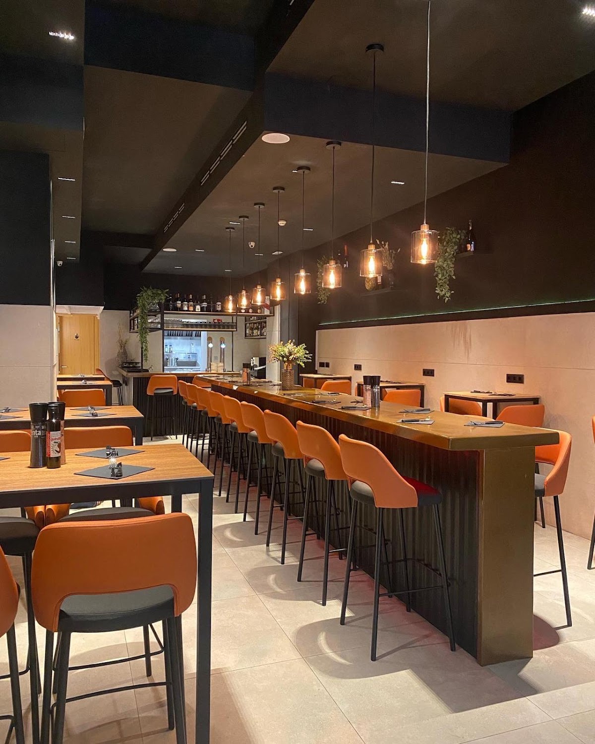 Nueve Pizzeria Bar Alicante - Foto 1