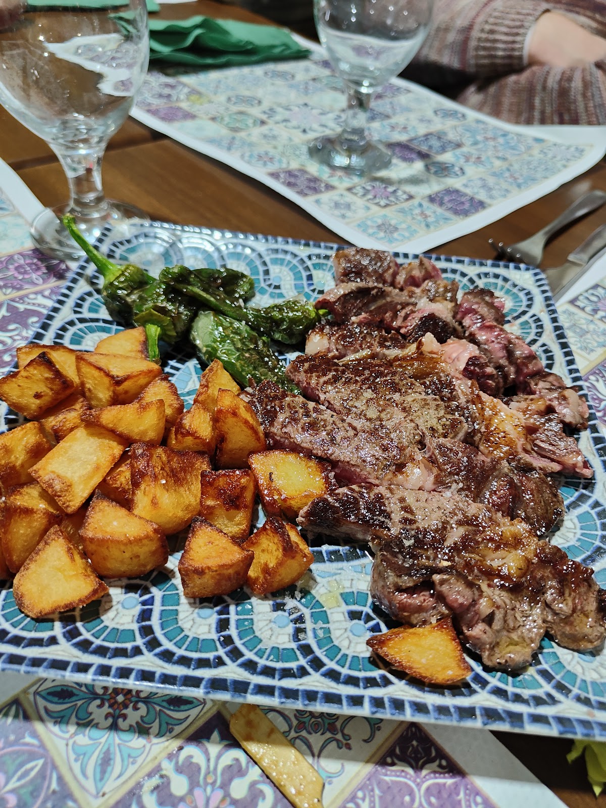 La Pirámide, Gandía. Restaurante. - Foto 2