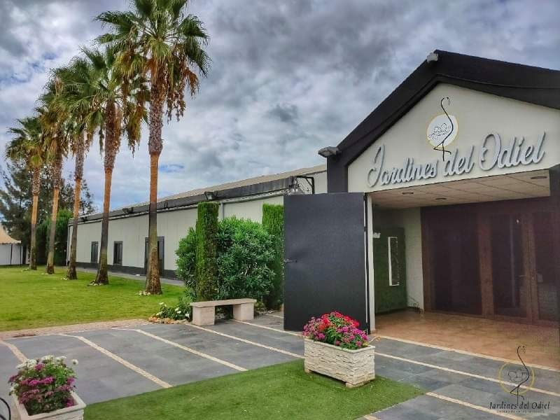 Restaurante Jardines del Odiel - Foto 1