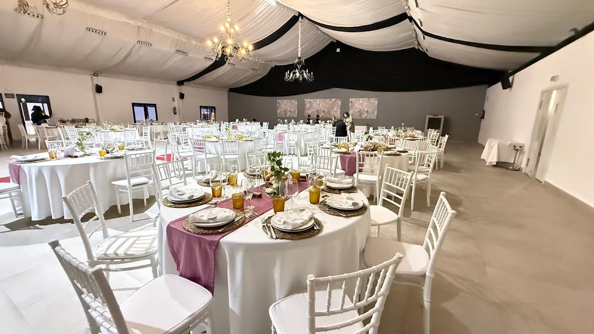 Restaurante Jardines del Odiel - Foto 2