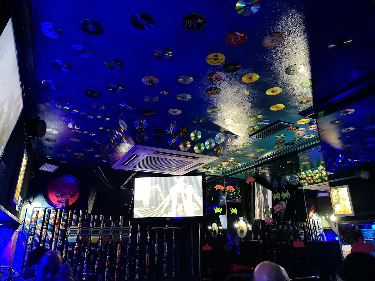 Azzurro Arcade Rock Pub - Foto 4