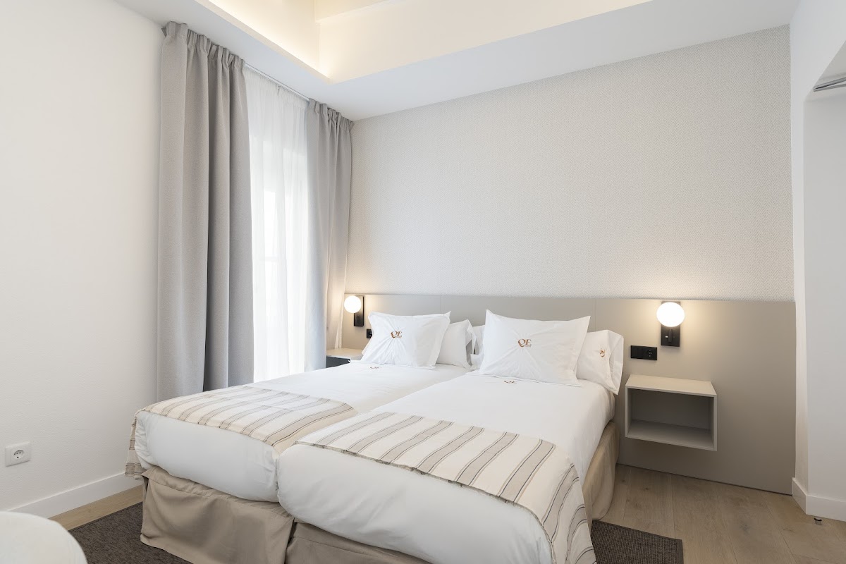 La Caleta Qe Hotels - Foto 2