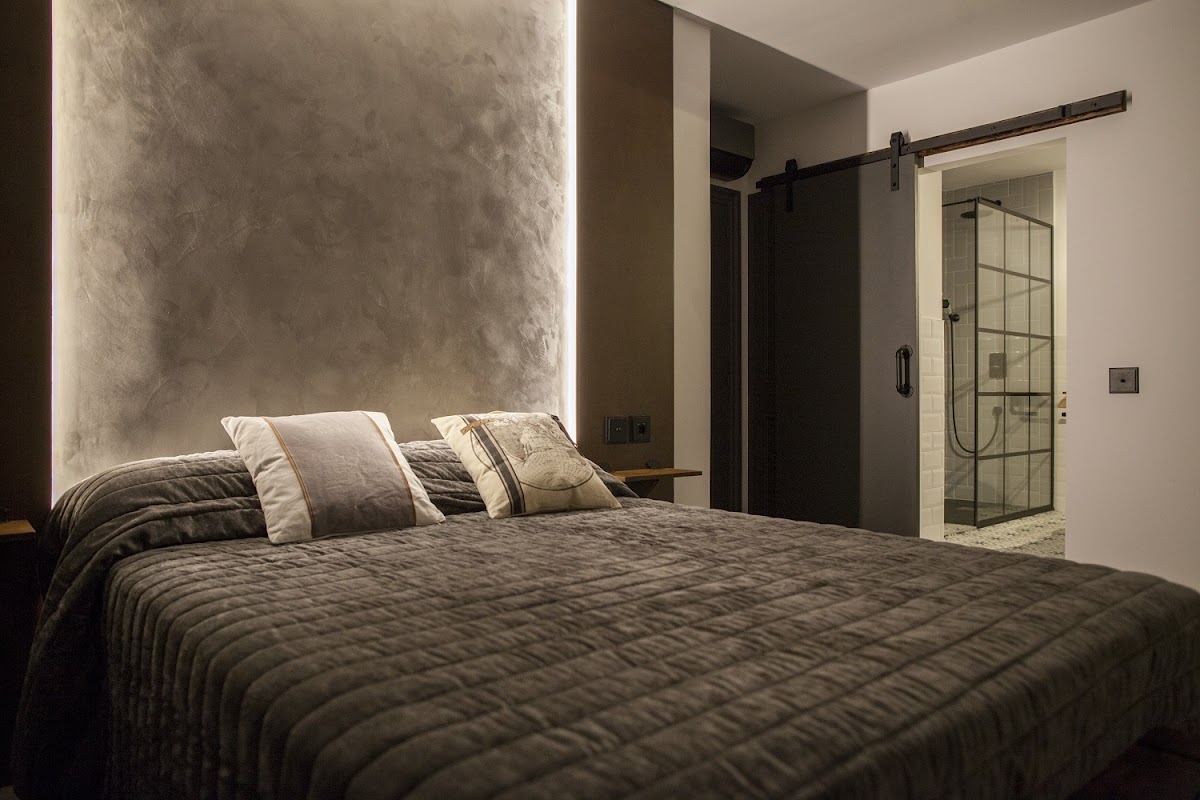 La Aduana - The Lodging Experience